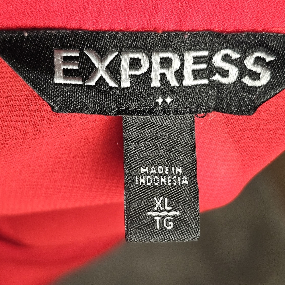 [EXPRESS] Bright Red Partially Sheer & Lined Blouse ○● Half Button-Down V-Neck - Picture 14 of 16